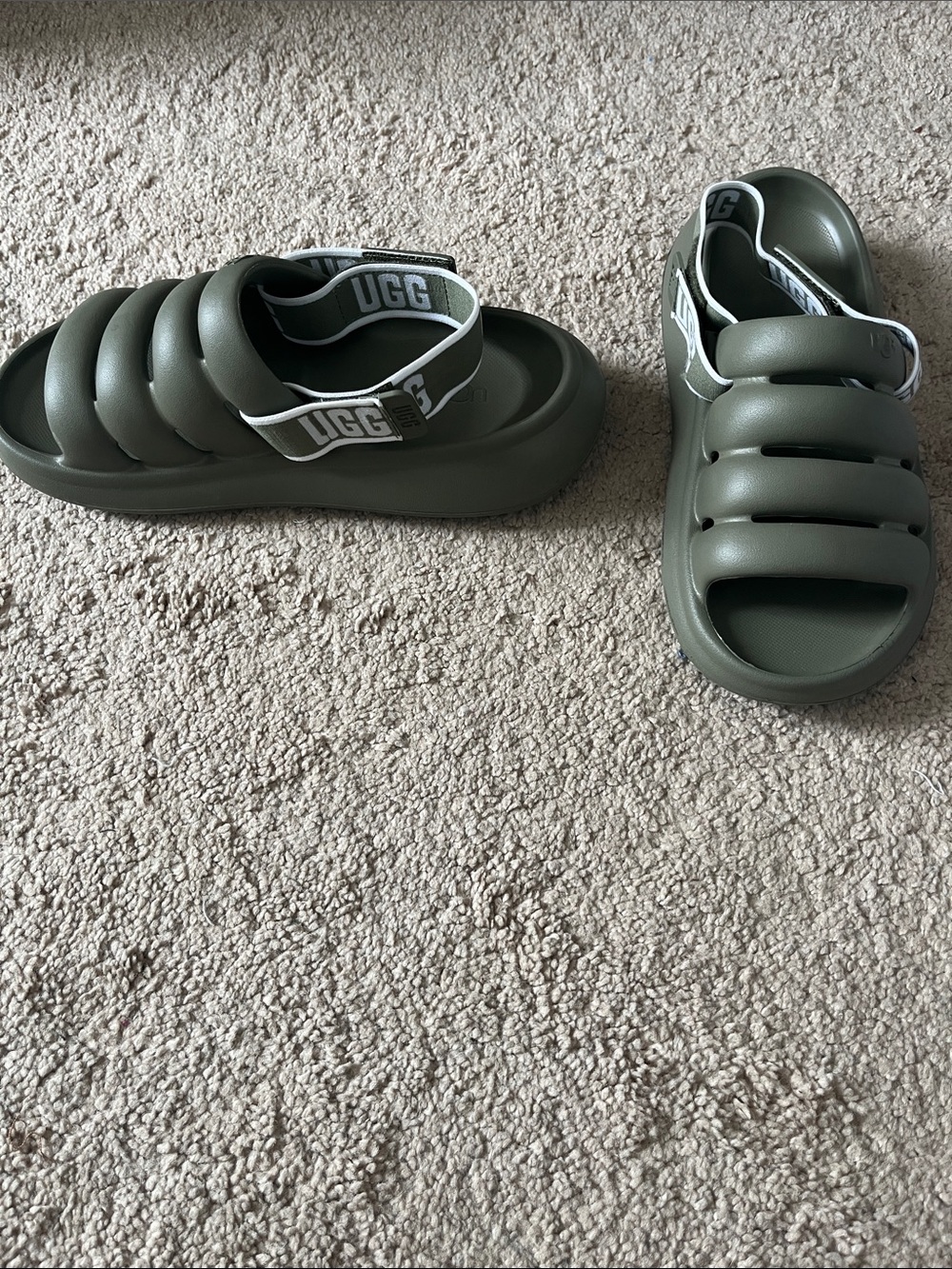 UGG Sport Yeah | Olive Green Platform Slide Sandals | Women’s Size 7 Never Worn